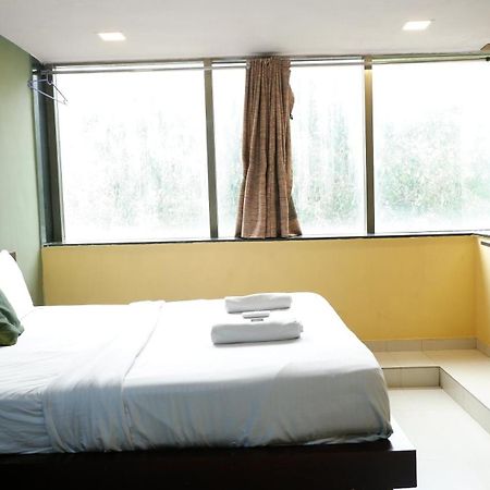 Hotel Artusinn Midc Andheri East Βομβάη Εξωτερικό φωτογραφία