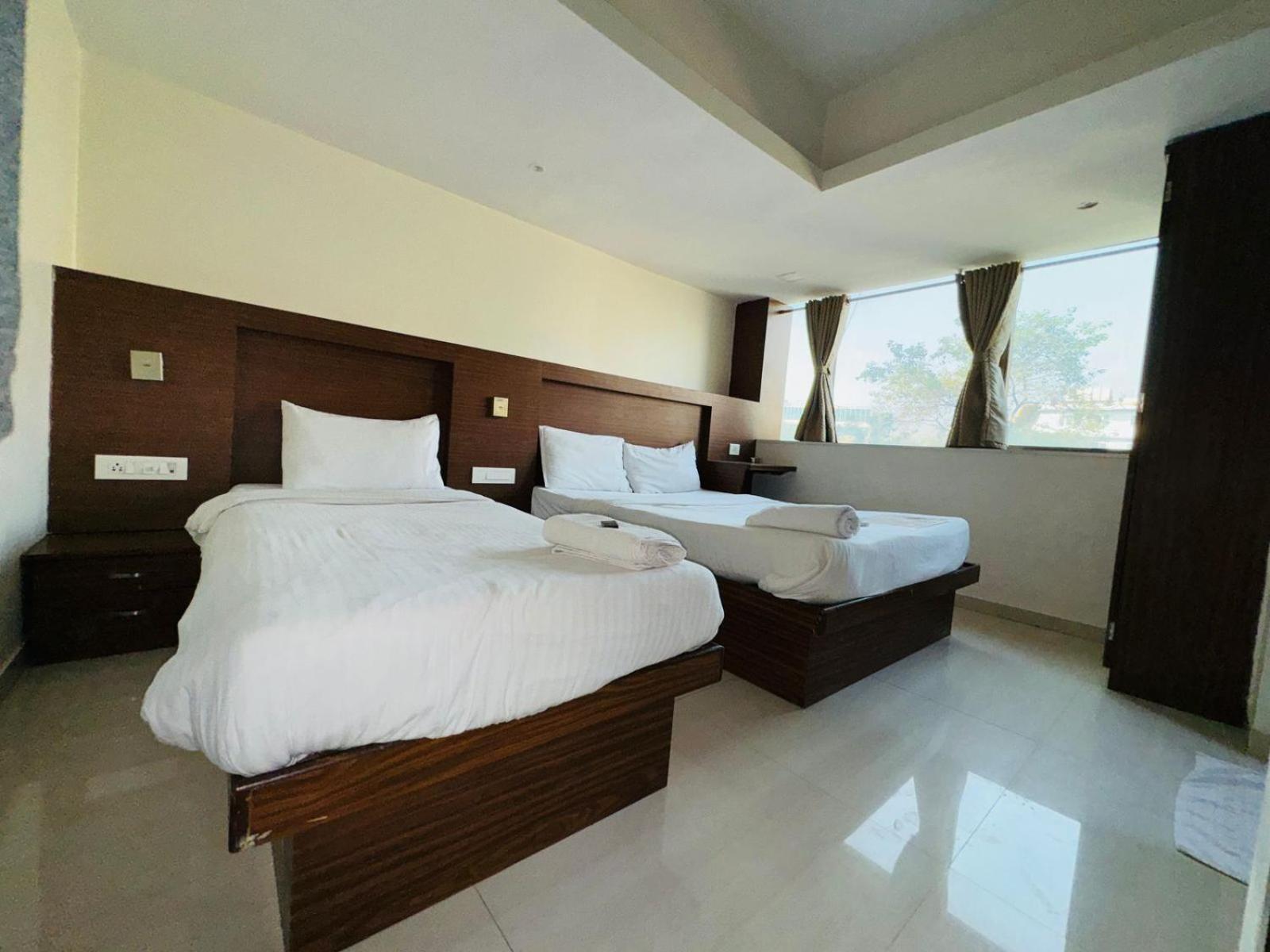 Hotel Artusinn Midc Andheri East Βομβάη Εξωτερικό φωτογραφία