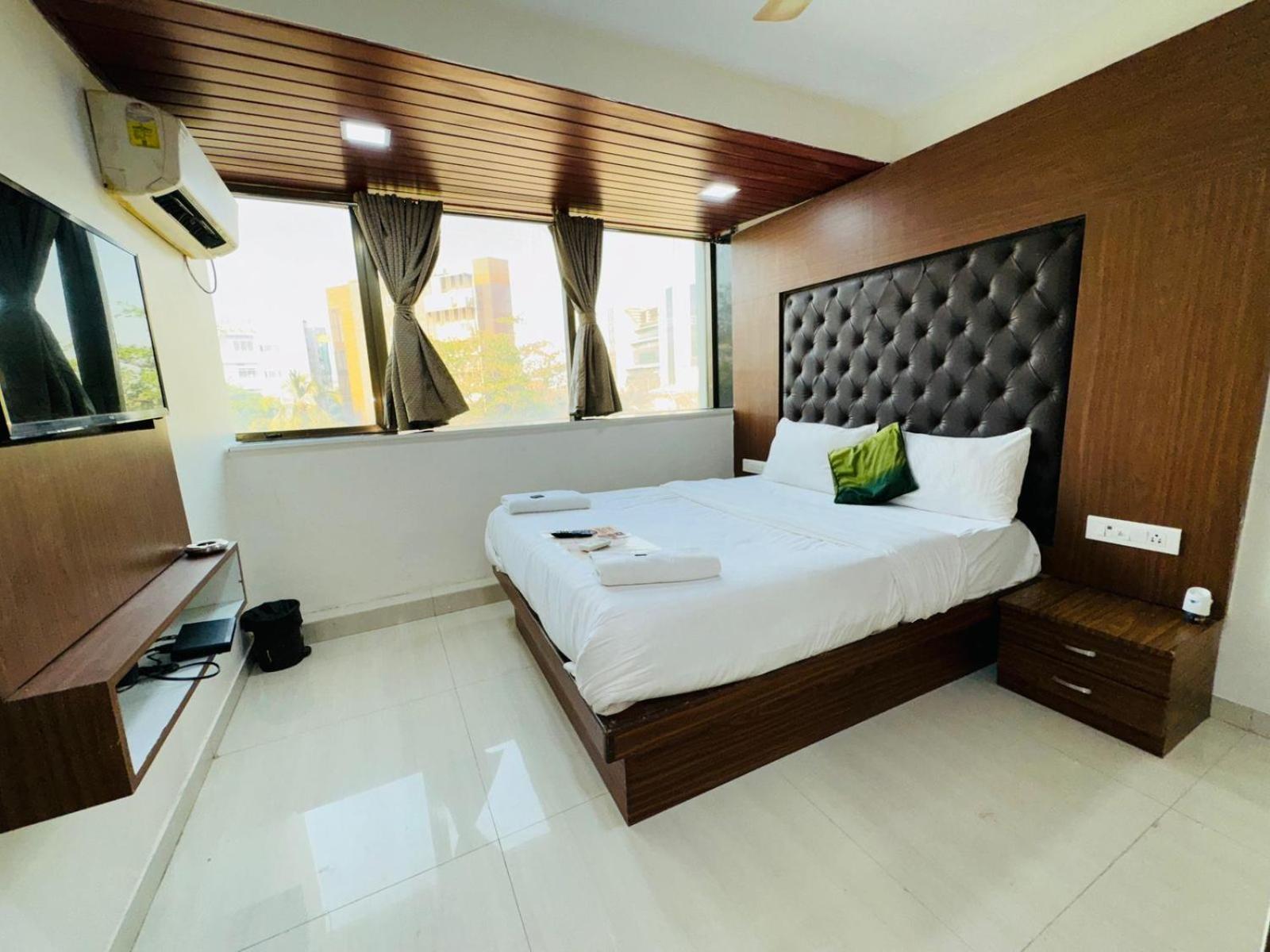 Hotel Artusinn Midc Andheri East Βομβάη Εξωτερικό φωτογραφία